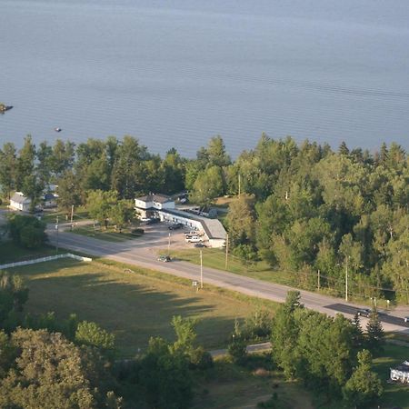 Edgewater Motel And Campground Temiskaming Shores Экстерьер фото